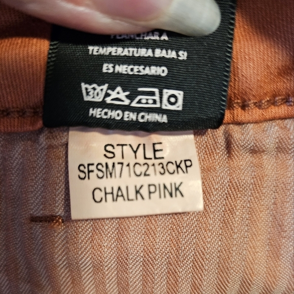 Dear John Women's American Classic Denim Shorts in Chalk Pink, Size 28 - Picture 8 of 12